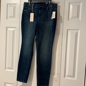 Women’s 14W Vince Camuto Jeans. Brand New with tags